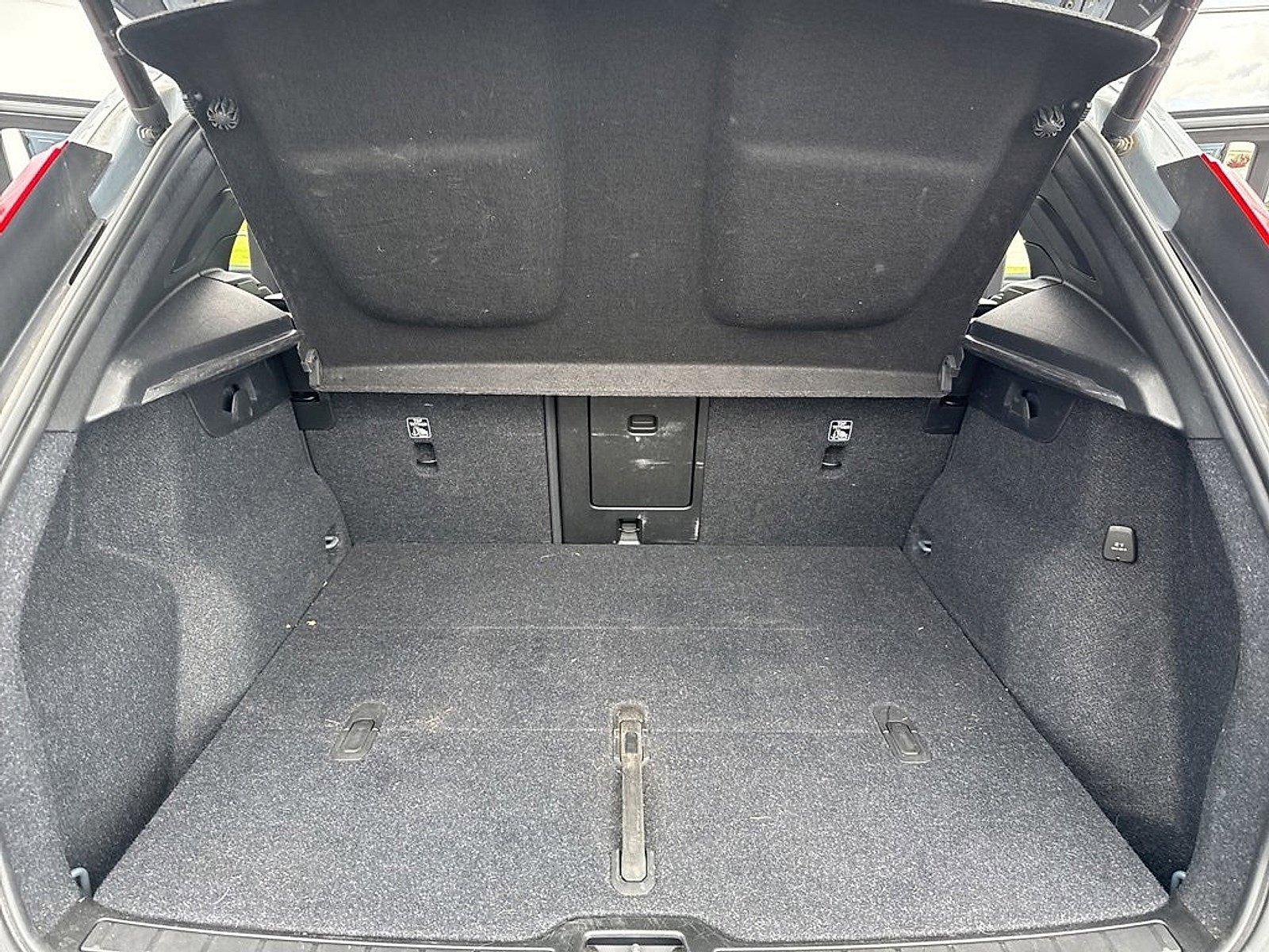 2021 Volvo XC40 Vehicle Photo in Harrisburg, PA 17111