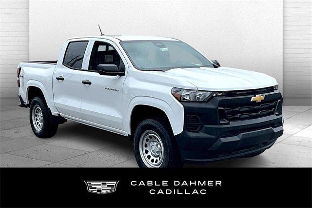 2025 Chevrolet Colorado Vehicle Photo in TOPEKA, KS 66609-0000