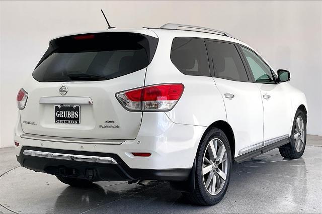 2016 Nissan Pathfinder Vehicle Photo in Grapevine, TX 76051