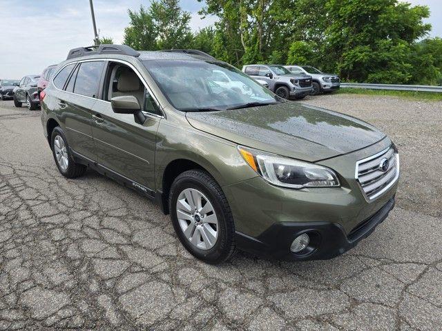 2017 Subaru Outback Vehicle Photo in Pleasant Hills, PA 15236