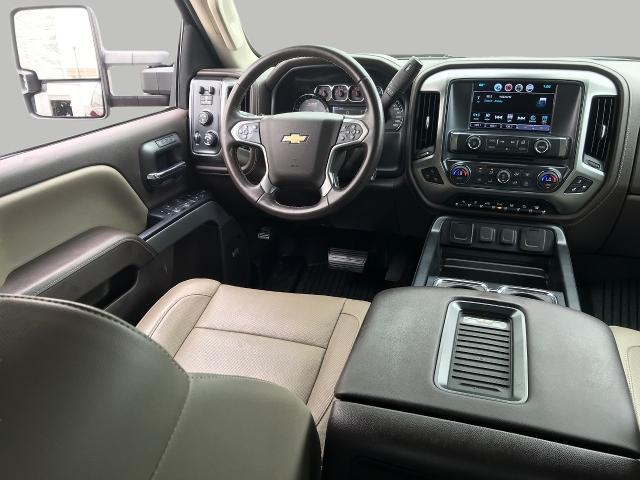 2016 Chevrolet Silverado 2500 HD Vehicle Photo in GREEN BAY, WI 54303-3330