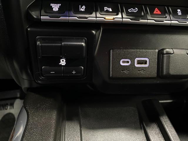 2022 GMC Sierra 3500 HD Vehicle Photo in OSHKOSH, WI 54904-7811