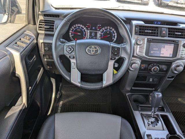 2016 Toyota 4Runner Vehicle Photo in BRUNSWICK, GA 31525-1881