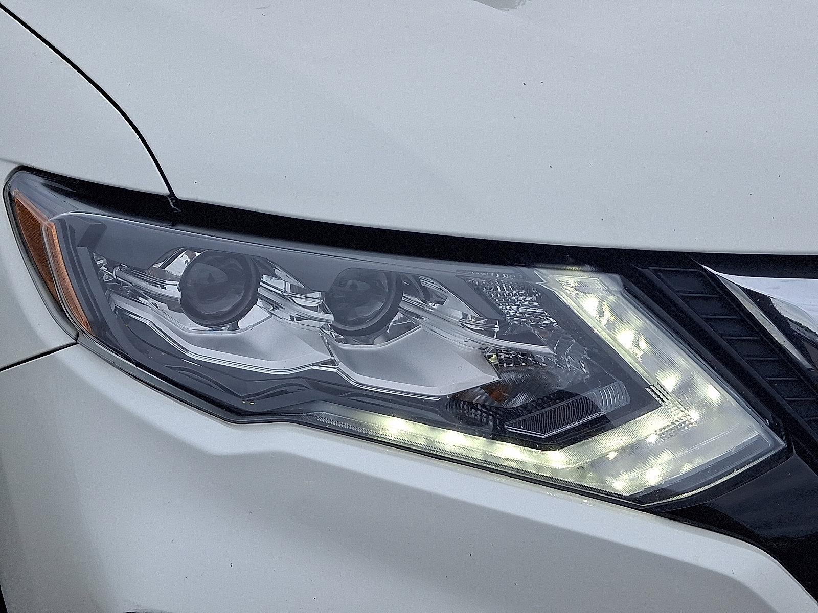 2019 Nissan Rogue Vehicle Photo in Trevose, PA 19053