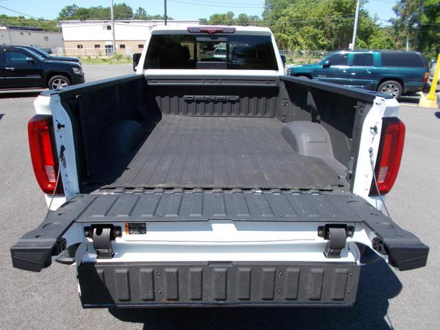 2020 GMC Sierra 3500 HD Vehicle Photo in LOWELL, MA 01852-4336