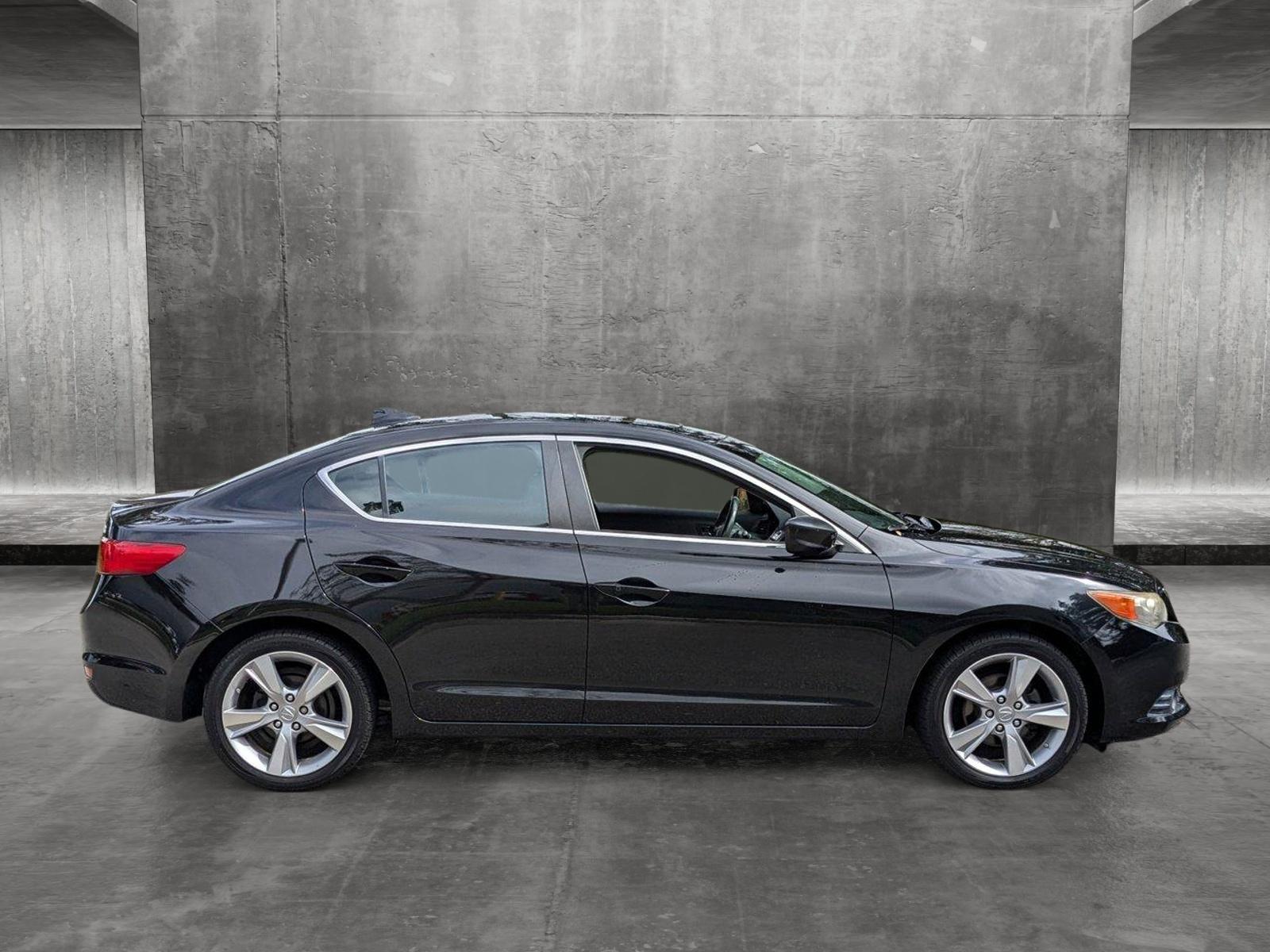 2013 Acura ILX Vehicle Photo in West Palm Beach, FL 33417