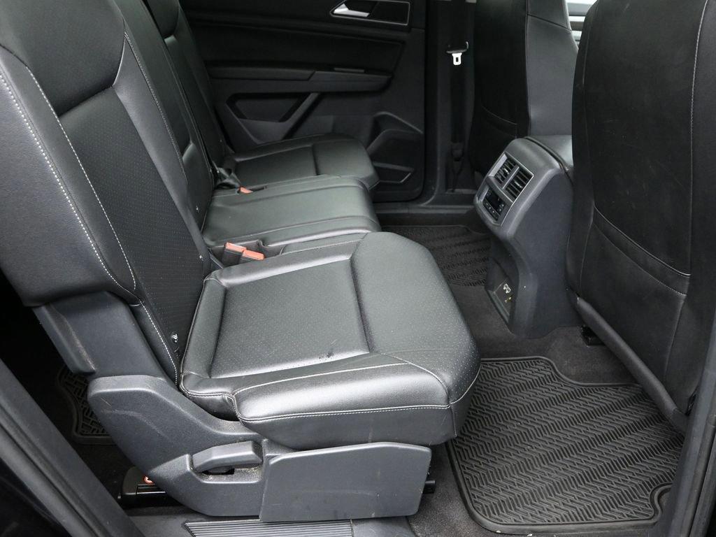 2019 Volkswagen Atlas Vehicle Photo in Marion, IA 52302