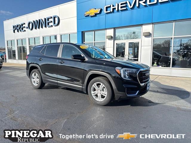 Used 2024 GMC Terrain SLE with VIN 3GKALTEG8RL295338 for sale in Republic, MO