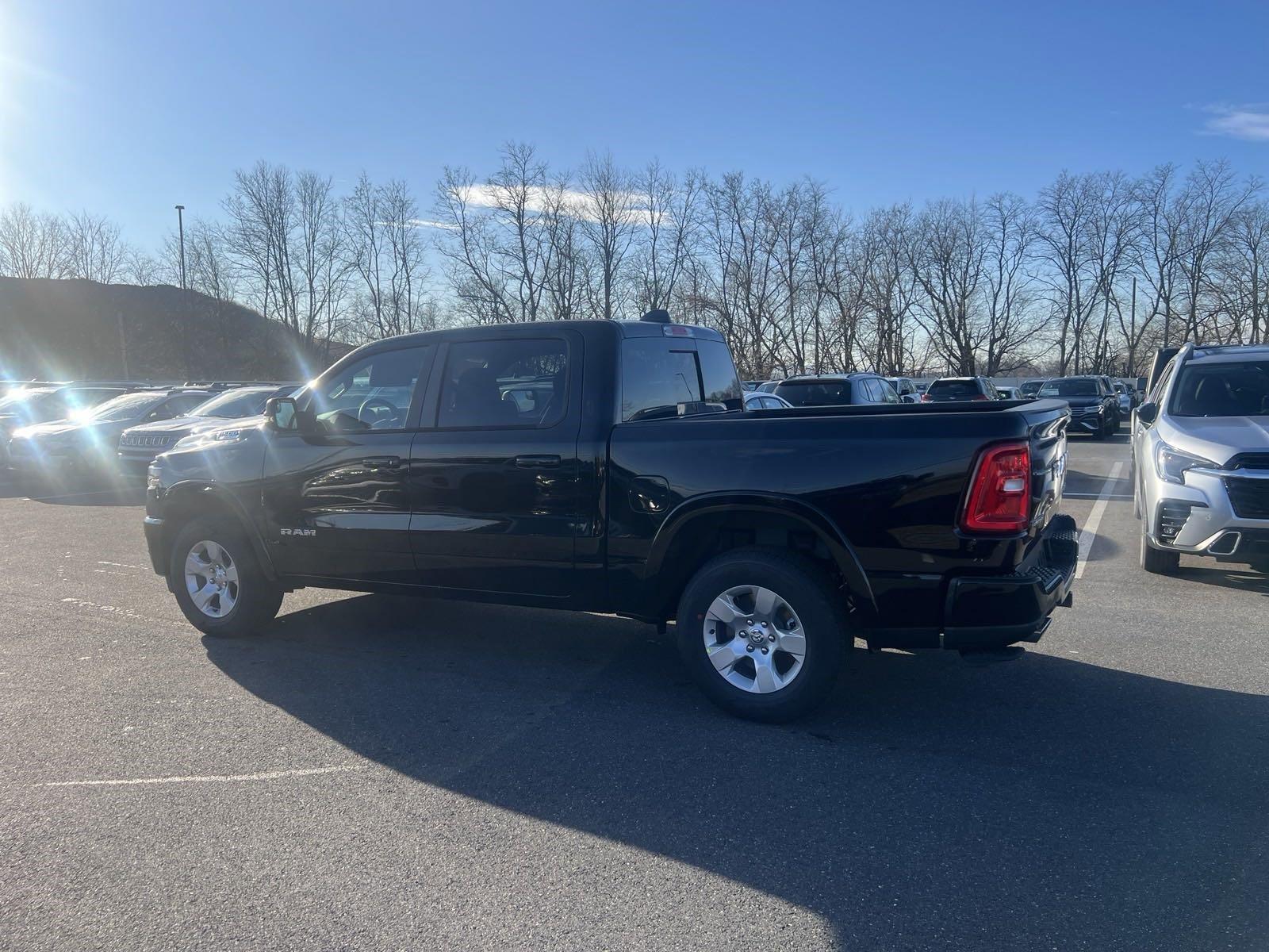 2025 Ram 1500 Vehicle Photo in Mechanicsburg, PA 17050-1707