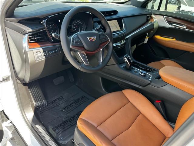 2025 Cadillac XT5 Vehicle Photo in TAMPA, FL 33612-3404