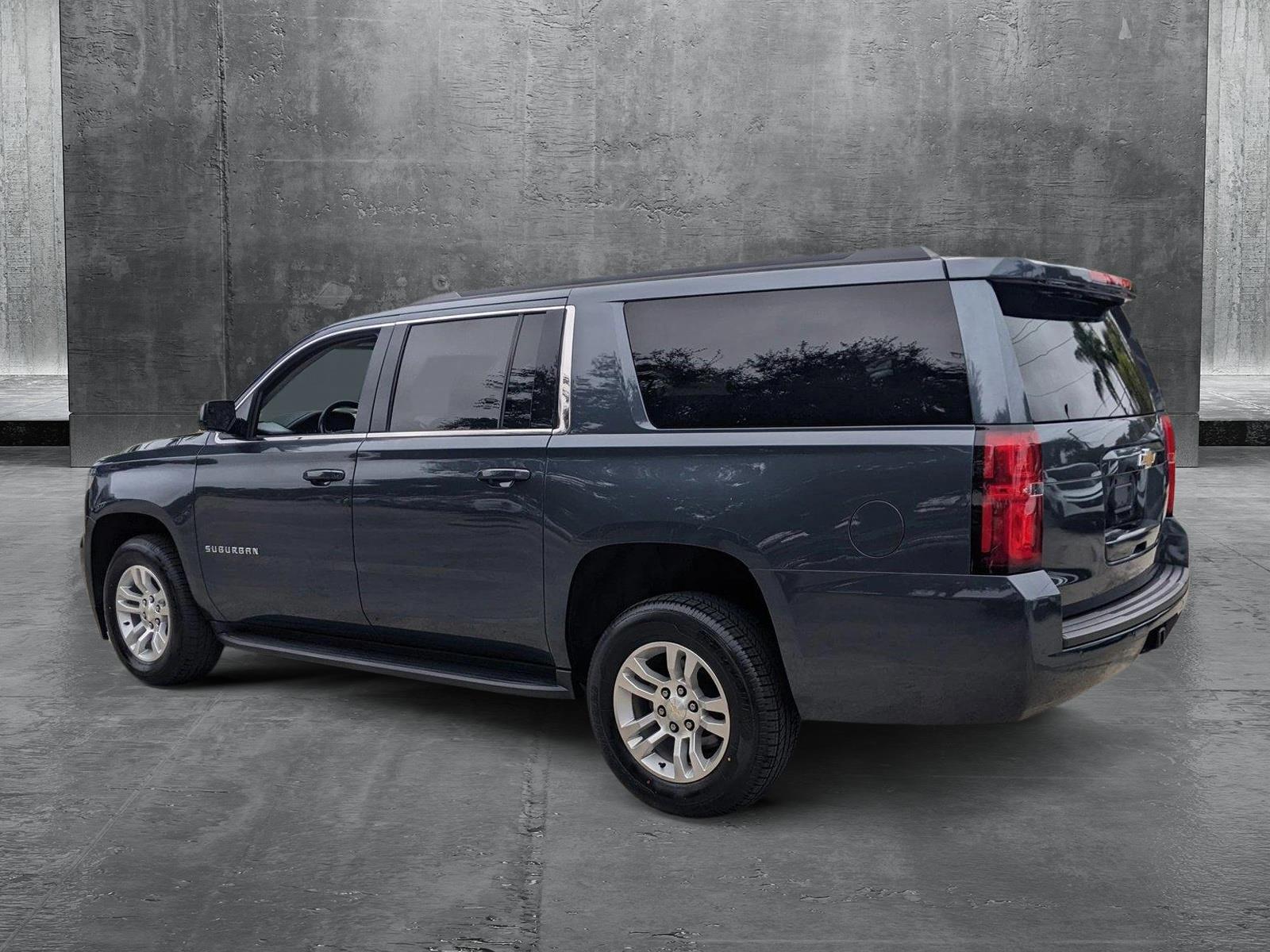 2020 Chevrolet Suburban Vehicle Photo in Pembroke Pines , FL 33084