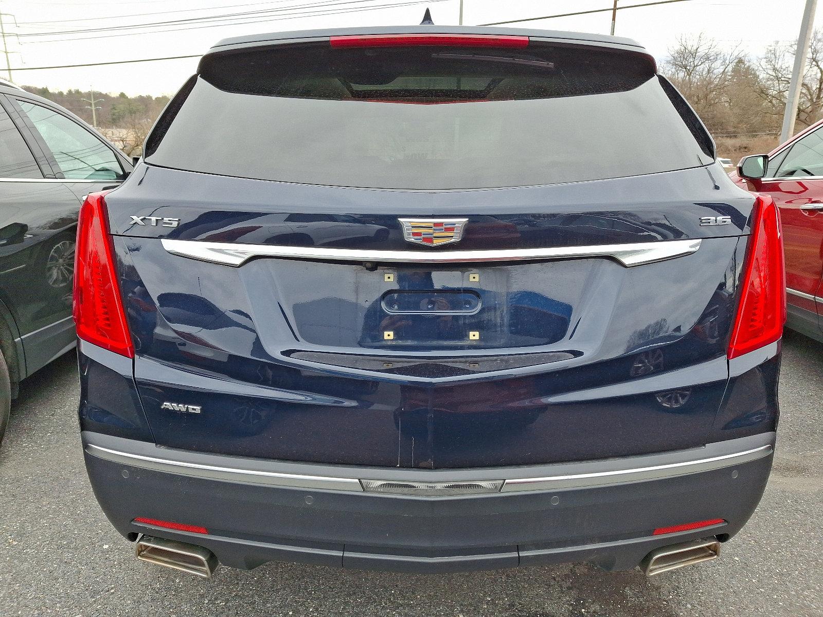 2017 Cadillac XT5 Vehicle Photo in BETHLEHEM, PA 18017-9401