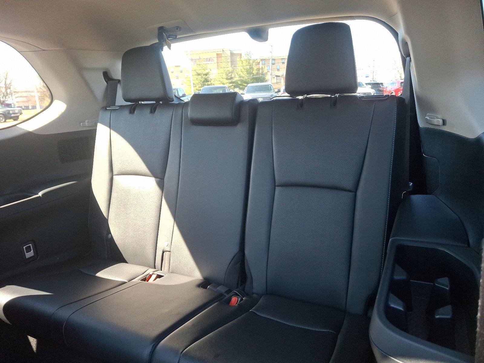 2024 Toyota Grand Highlander Vehicle Photo in Trevose, PA 19053