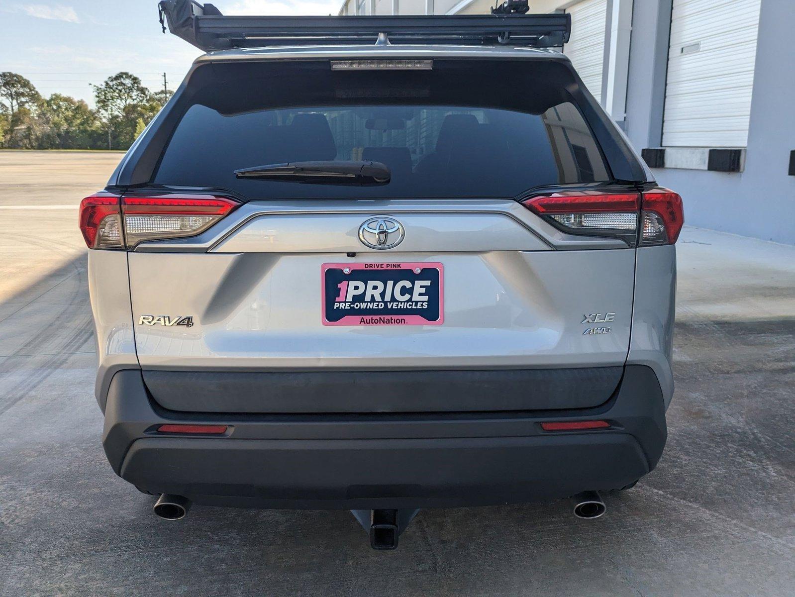 2020 Toyota RAV4 Vehicle Photo in Winter Park, FL 32792