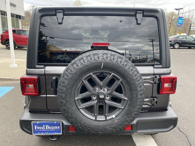 2025 Jeep Wrangler Vehicle Photo in Doylsetown, PA 18901