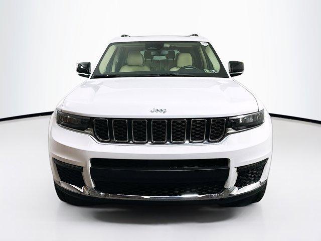 2022 Jeep Grand Cherokee L Vehicle Photo in Doylsetown, PA 18901