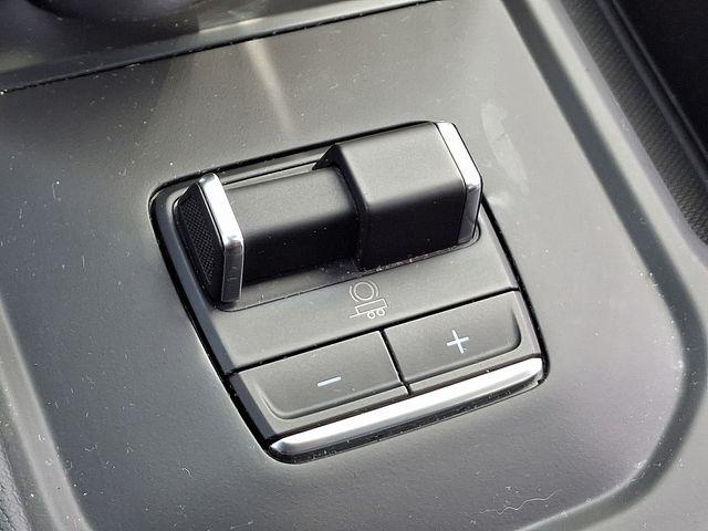 2024 GMC Sierra 1500 Vehicle Photo in DANBURY, CT 06810-5034