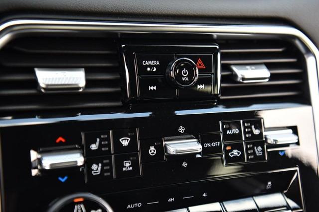2025 Nissan Armada Vehicle Photo in Ballwin, MO 63011