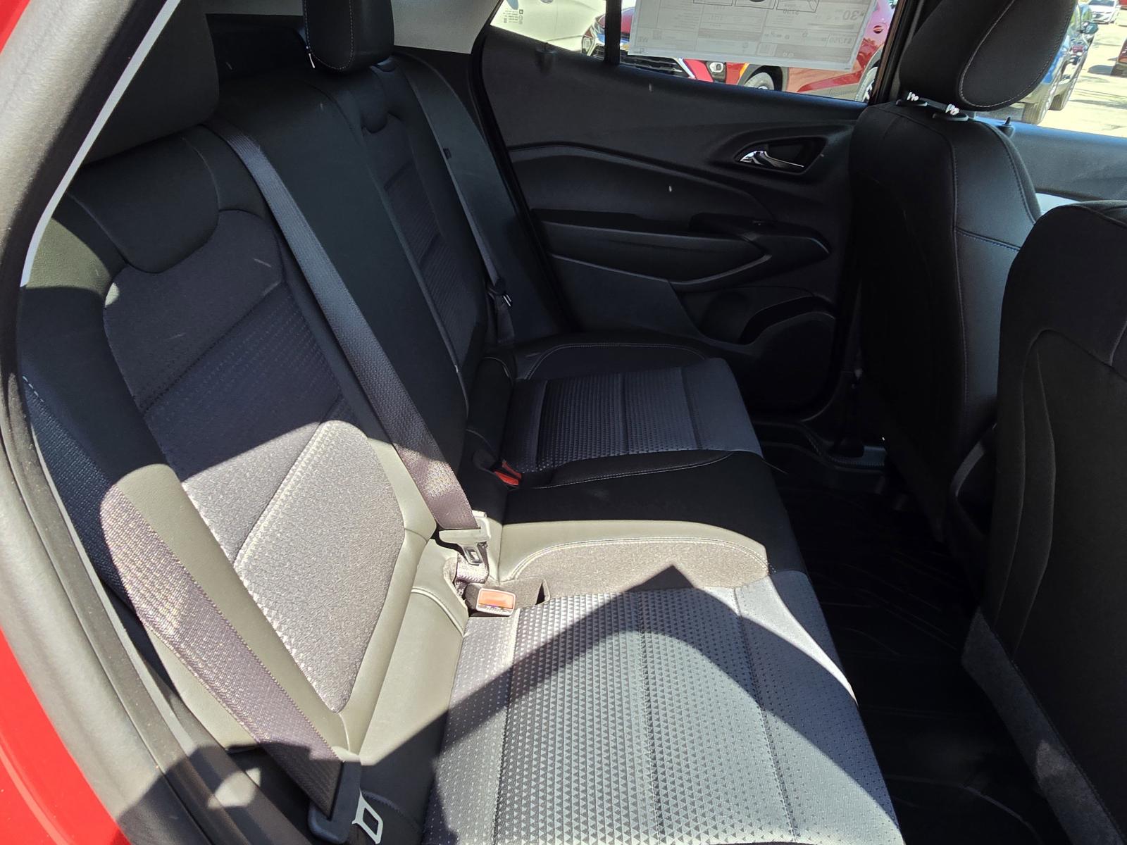 2025 Chevrolet Trax Vehicle Photo in Rolla, MO 65401