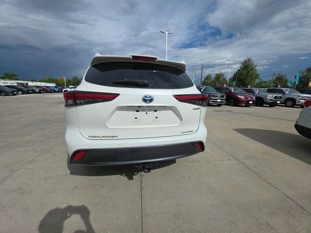 2021 Toyota Highlander Vehicle Photo in ENGLEWOOD, CO 80113-6708