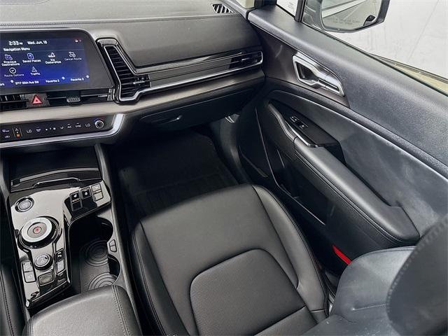 2023 Kia Sportage Hybrid Vehicle Photo in Everett, WA 98204