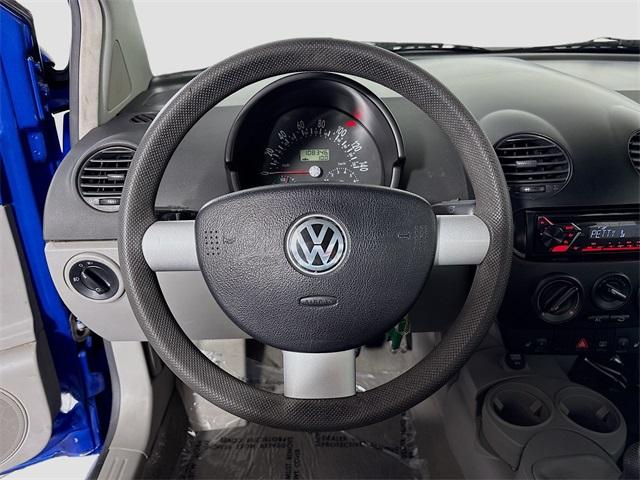 2002 Volkswagen New Beetle Vehicle Photo in Puyallup, WA 98371