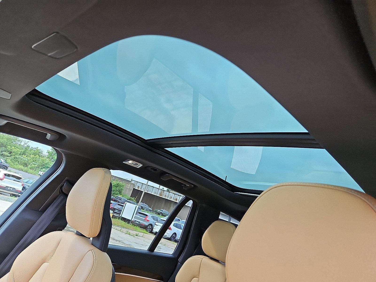2018 Volvo XC90 Vehicle Photo in Trevose, PA 19053