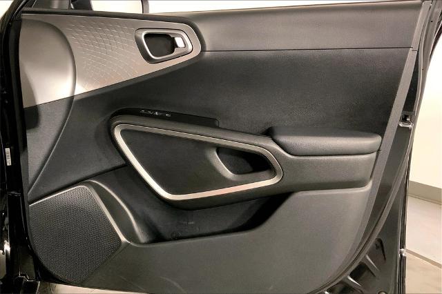 2024 Kia Soul Vehicle Photo in Lees Summit, MO 64086