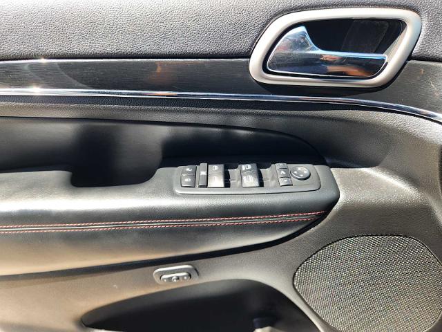 2017 Jeep Grand Cherokee Vehicle Photo in DENTON, TX 76210-9321