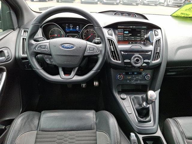 2015 Ford Focus Vehicle Photo in Philadelphia, PA 19116