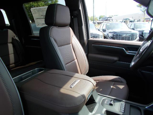 2025 GMC Sierra 2500 HD Vehicle Photo in LOWELL, MA 01852-4336
