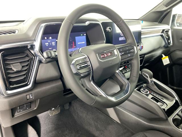 2025 GMC Canyon Vehicle Photo in ALLIANCE, OH 44601-4622