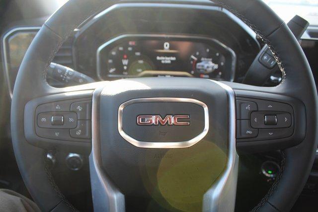 2025 GMC Sierra 1500 Vehicle Photo in SAINT CLAIRSVILLE, OH 43950-8512