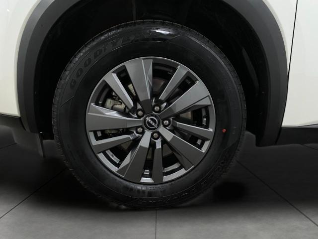 2024 Nissan Pathfinder Vehicle Photo in Appleton, WI 54913