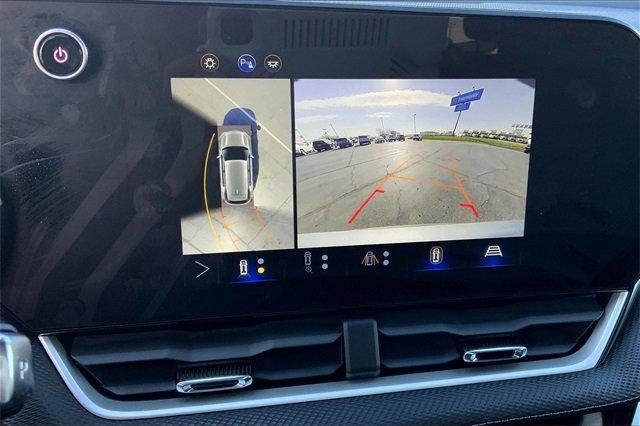 2025 Chevrolet Equinox Vehicle Photo in TOPEKA, KS 66609-0000