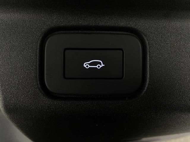 2025 Range Rover Vehicle Photo in Appleton, WI 54913