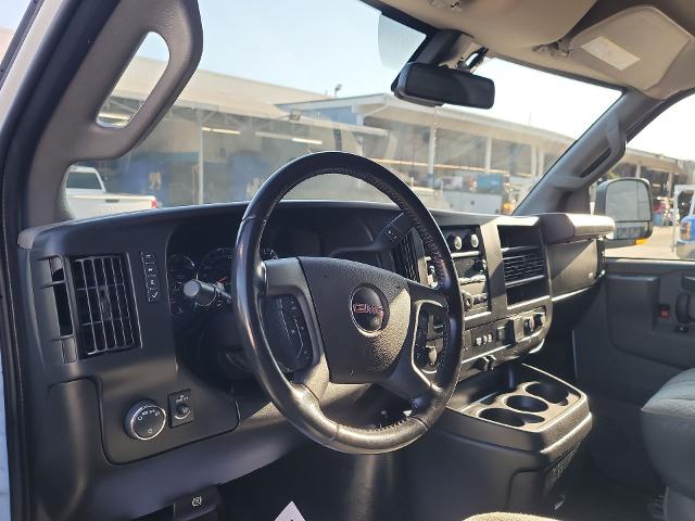 2023 GMC Savana Cutaway 3500 Vehicle Photo in LA MESA, CA 91942-8211
