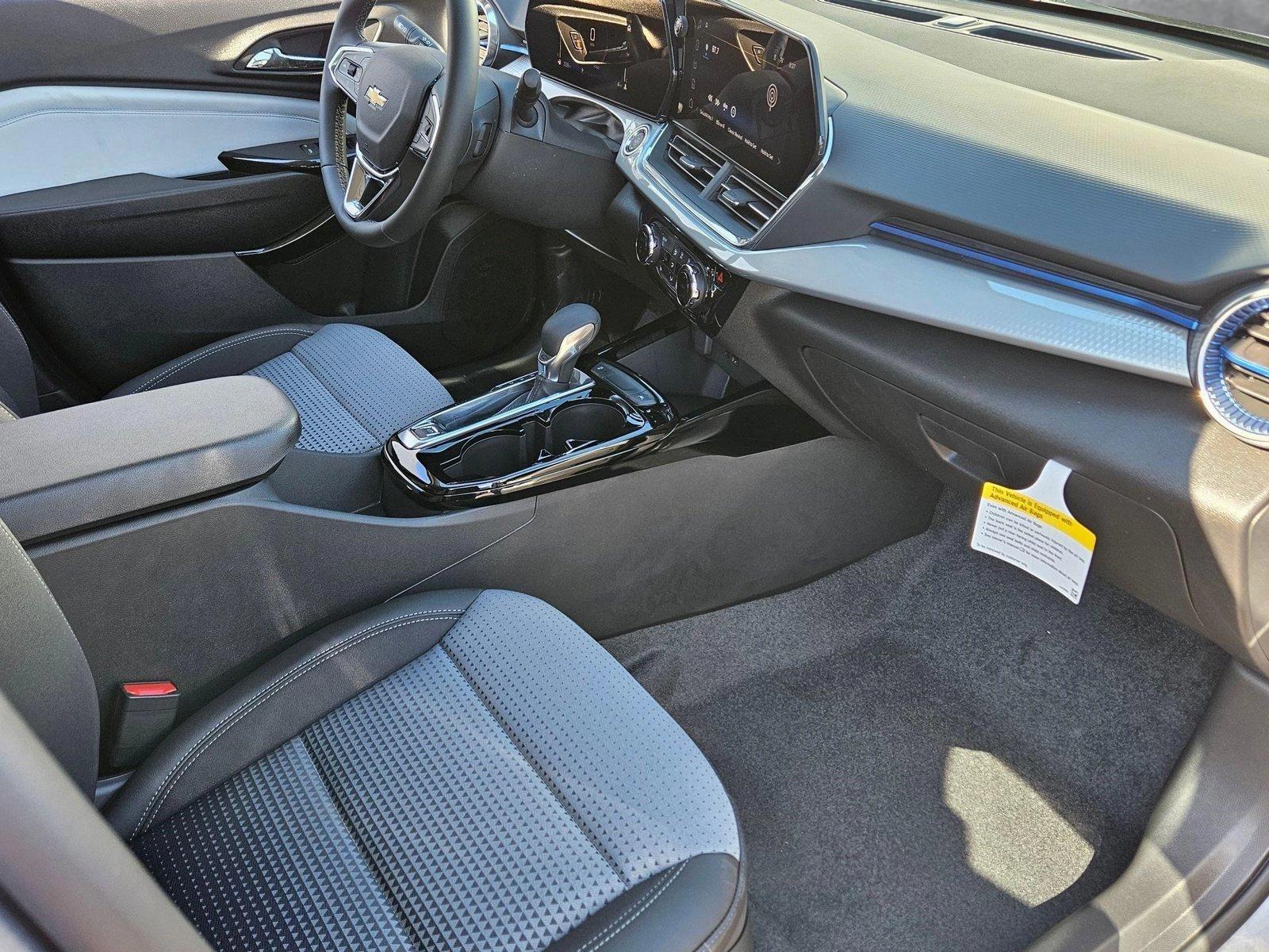 2025 Chevrolet Trax Vehicle Photo in PEORIA, AZ 85382-3715