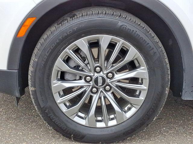 2024 Cadillac XT4 Vehicle Photo in DANBURY, CT 06810-5034