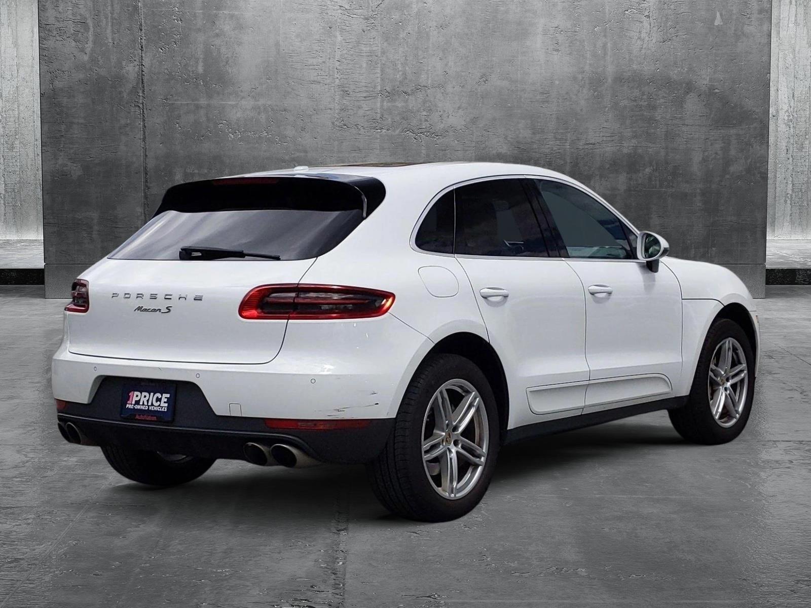 2016 Porsche Macan Vehicle Photo in Bethesda, MD 20852