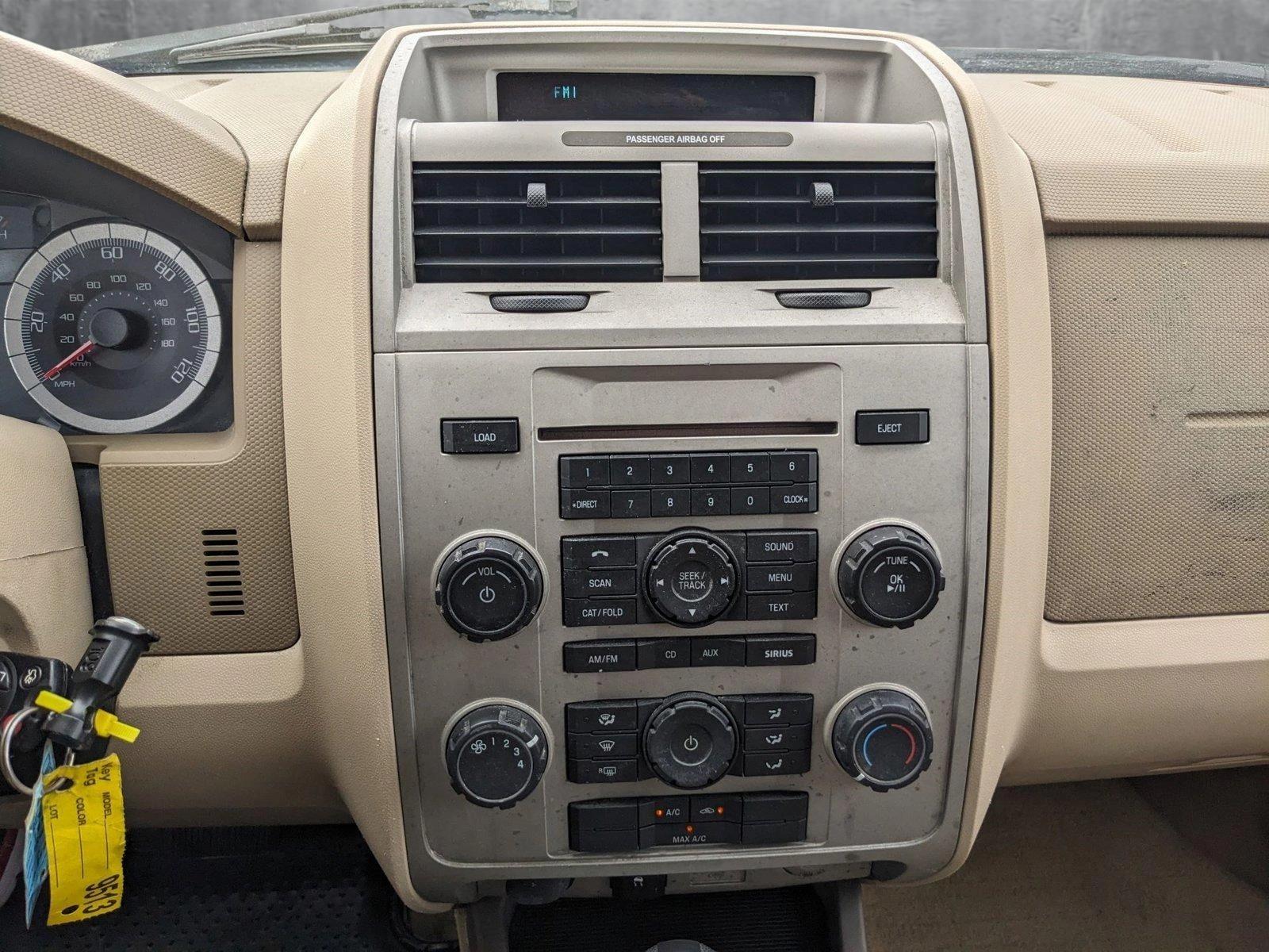 2009 Ford Escape Vehicle Photo in HOUSTON, TX 77034-5009