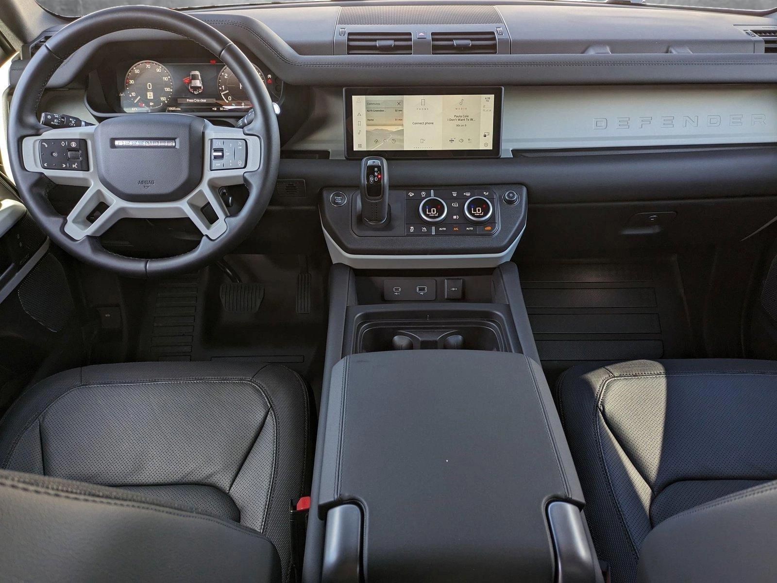 2024 Land Rover Defender Vehicle Photo in Bethesda, MD 20852
