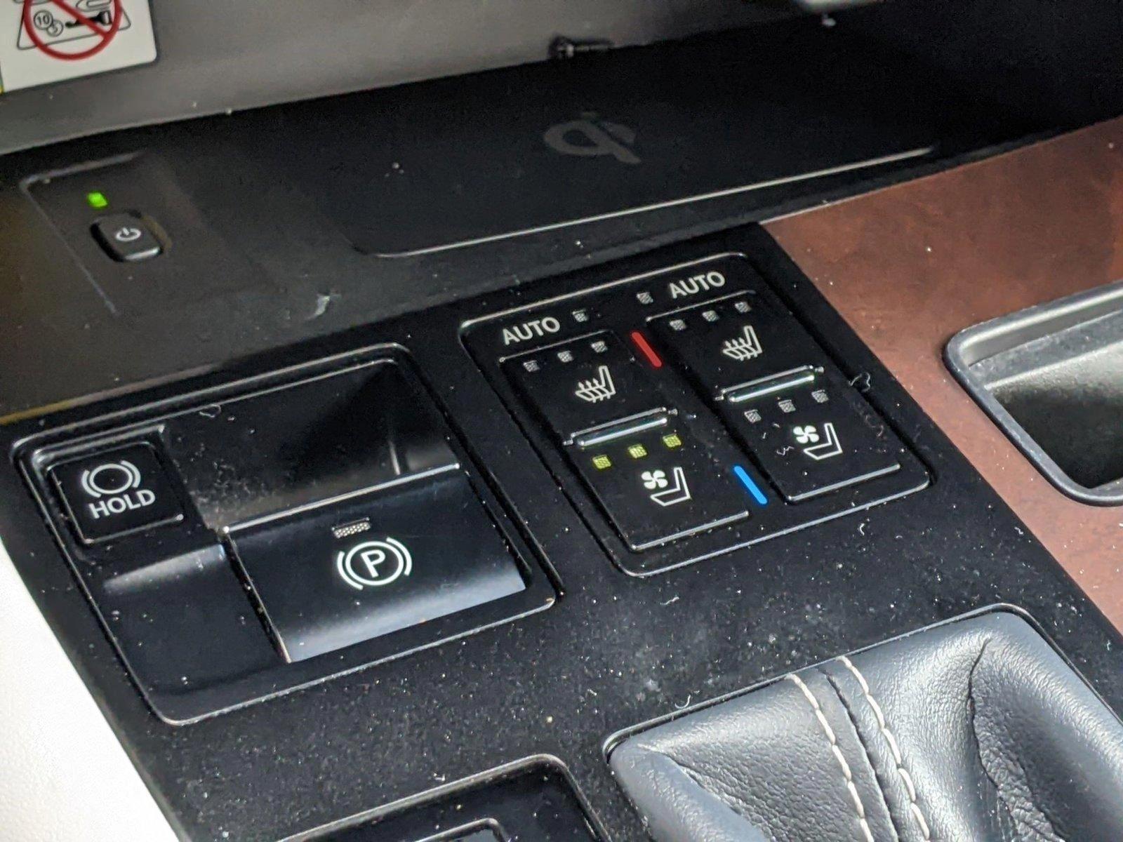 2022 Lexus RX 450h Vehicle Photo in Cockeysville, MD 21030