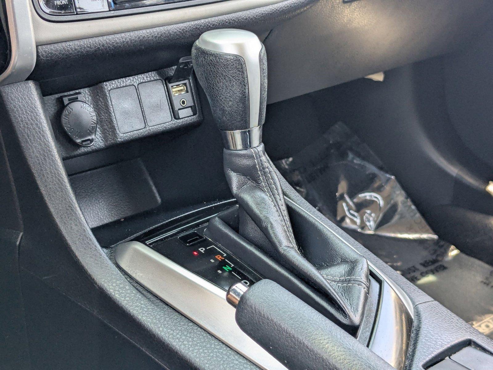 2017 Toyota Corolla Vehicle Photo in Tampa, FL 33614