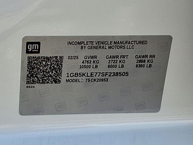 2025 Chevrolet Silverado 2500 HD Vehicle Photo in DANBURY, CT 06810-5034