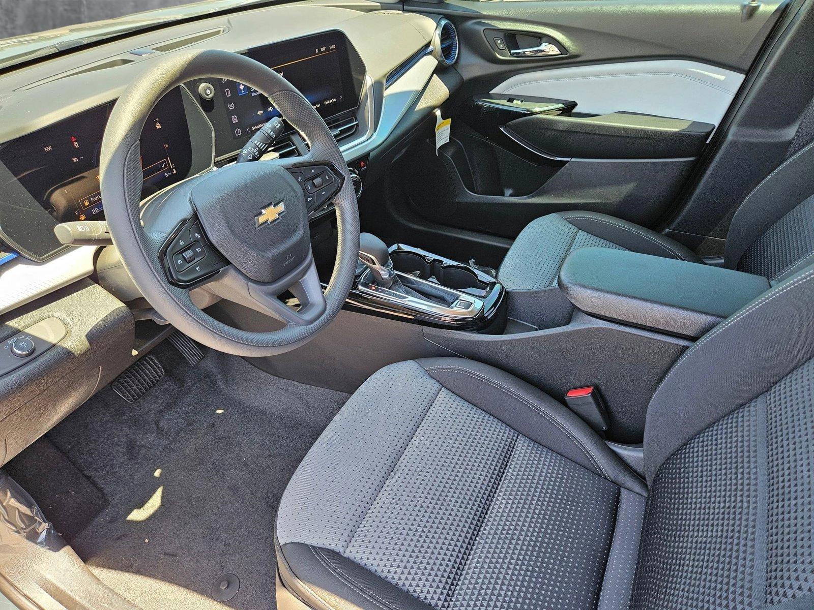 2025 Chevrolet Trax Vehicle Photo in PEORIA, AZ 85382-3715