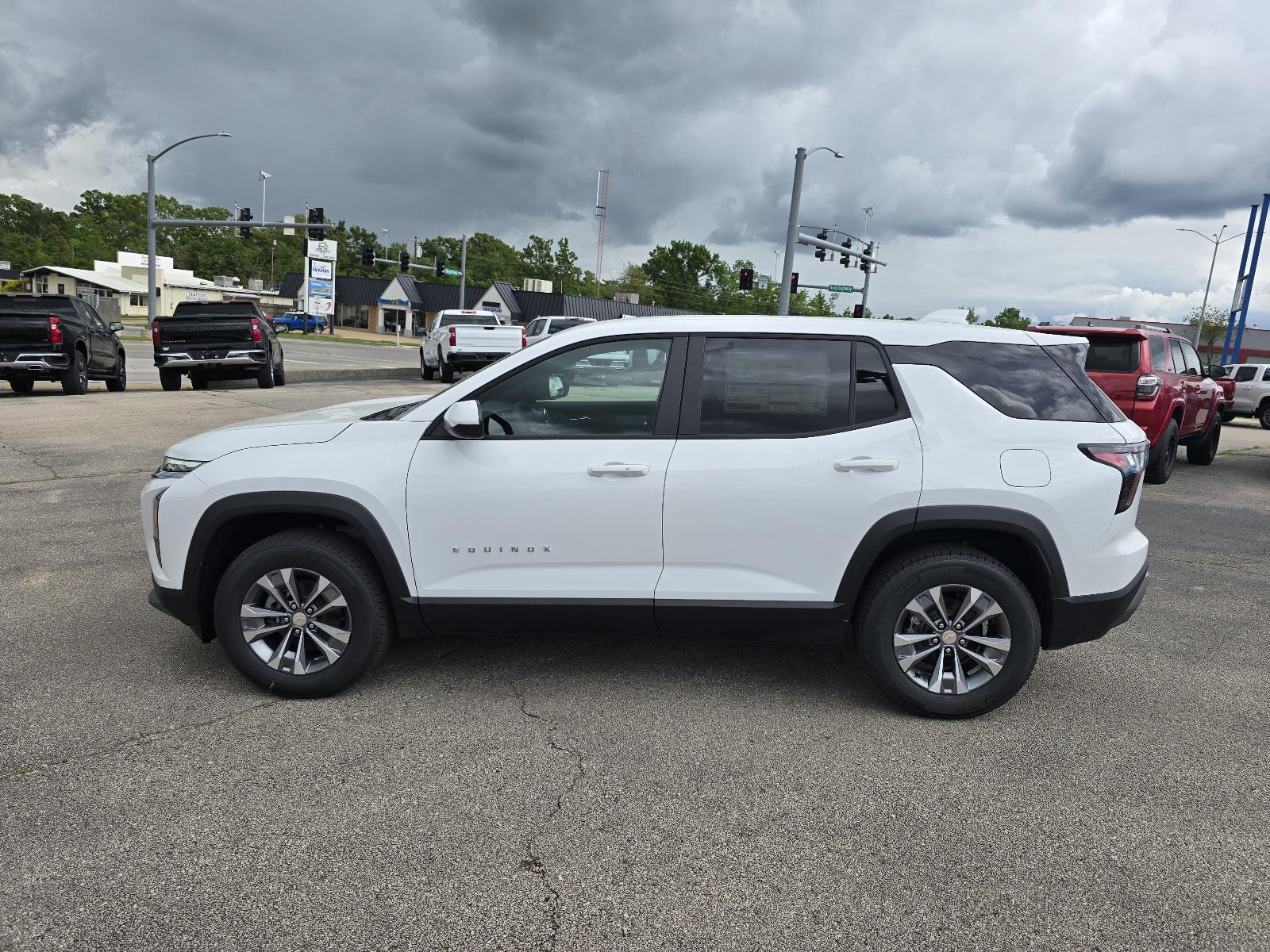 2026 Chevrolet Equinox Vehicle Photo in Rolla, MO 65401