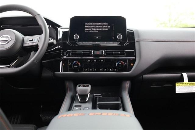 2025 Nissan Pathfinder Vehicle Photo in Hazelwood, MO 63042