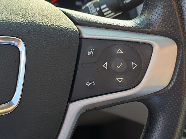 2023 GMC Terrain Vehicle Photo in Pleasant Hills, PA 15236