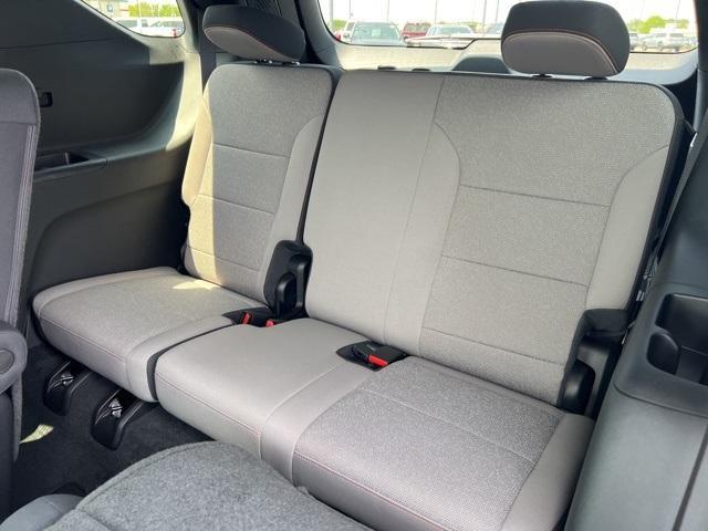 2024 Chevrolet Traverse Vehicle Photo in GREEN BAY, WI 54304-5303